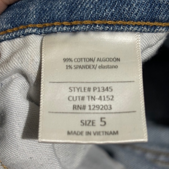 Mom Jeans - Picture 1 of 4